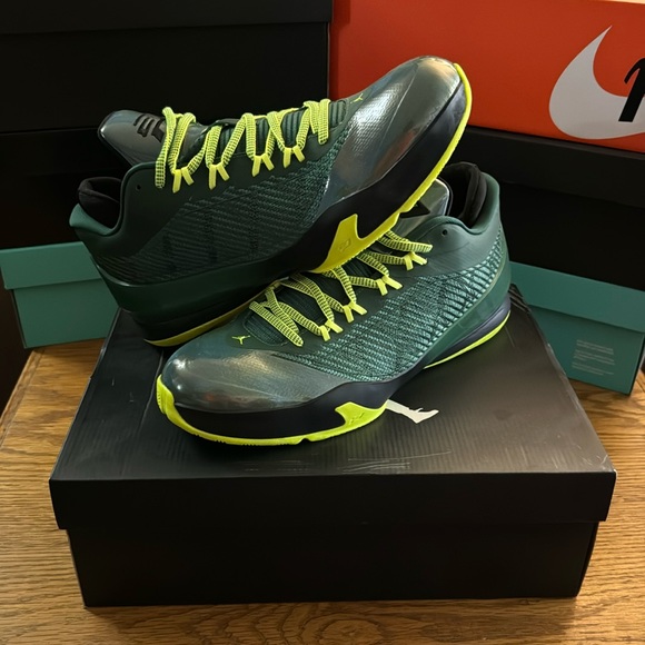 [NEW] Jordan CP3 VIII (2014) - Picture 2 of 10
